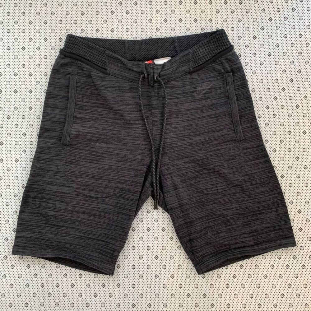 Nike Sportswear Tech Knit Men's Shorts Medium Charcoal Heather 51% Cotton Sz M